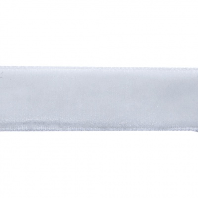 Лента бархатная нейлон, шир.12 мм, (упак. 45,7м), цв.01-белый - купить в Петропавловске-Камчатском. Цена: 457.61 руб.